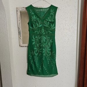 Green Floral Leafy Embroidered Mesh Sleeveless Mini Dress Womens Size Medium